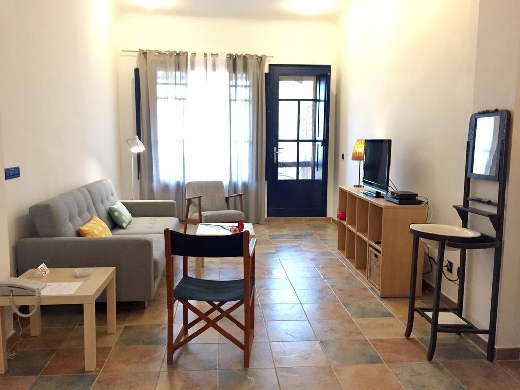 Appartement Apartament Can Callis à Castello  D'Empuries Extérieur photo